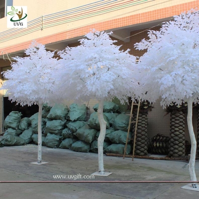China GRE11 UVG 10ft Artificial Decorative Winter Trees for Wedding Landscaping with White color supplier