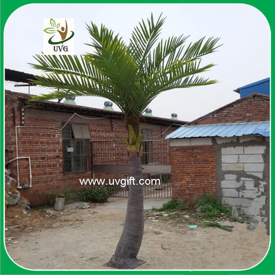 China UVG PTR040 small palm tree artificial with silk leaves for garden decoration supplier