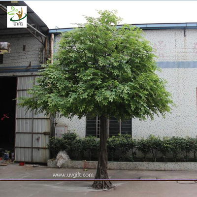 China UVG GRE040 17ft tall outdoor decorative artificial trees with fake banyan tree branch for park decoration supplier