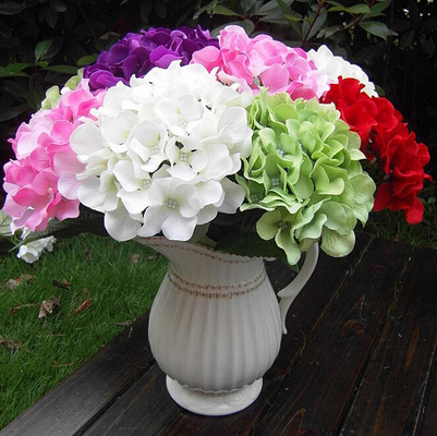 China UVG Factory Price Silk Flower Wedding Bouquet Wholesale Artificial Hydrangea Flowers supplier