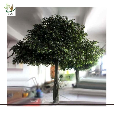 China UVG GRE032 Green ornamental artificial indoor banyan trees for party decoration supplier