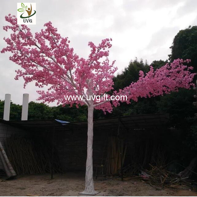 China UVG CHR118 artificial pink flowering cherry trees for indoor theme decoration supplier