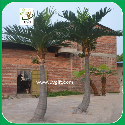 China UVG PTR02 indoor and outside artificial silk palm trees for shopping mall landscaping supplier
