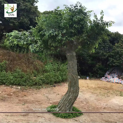 China UVG gaint fake outdoor trees in faux banyan tree leaves for garden ornaments 4 meters high supplier